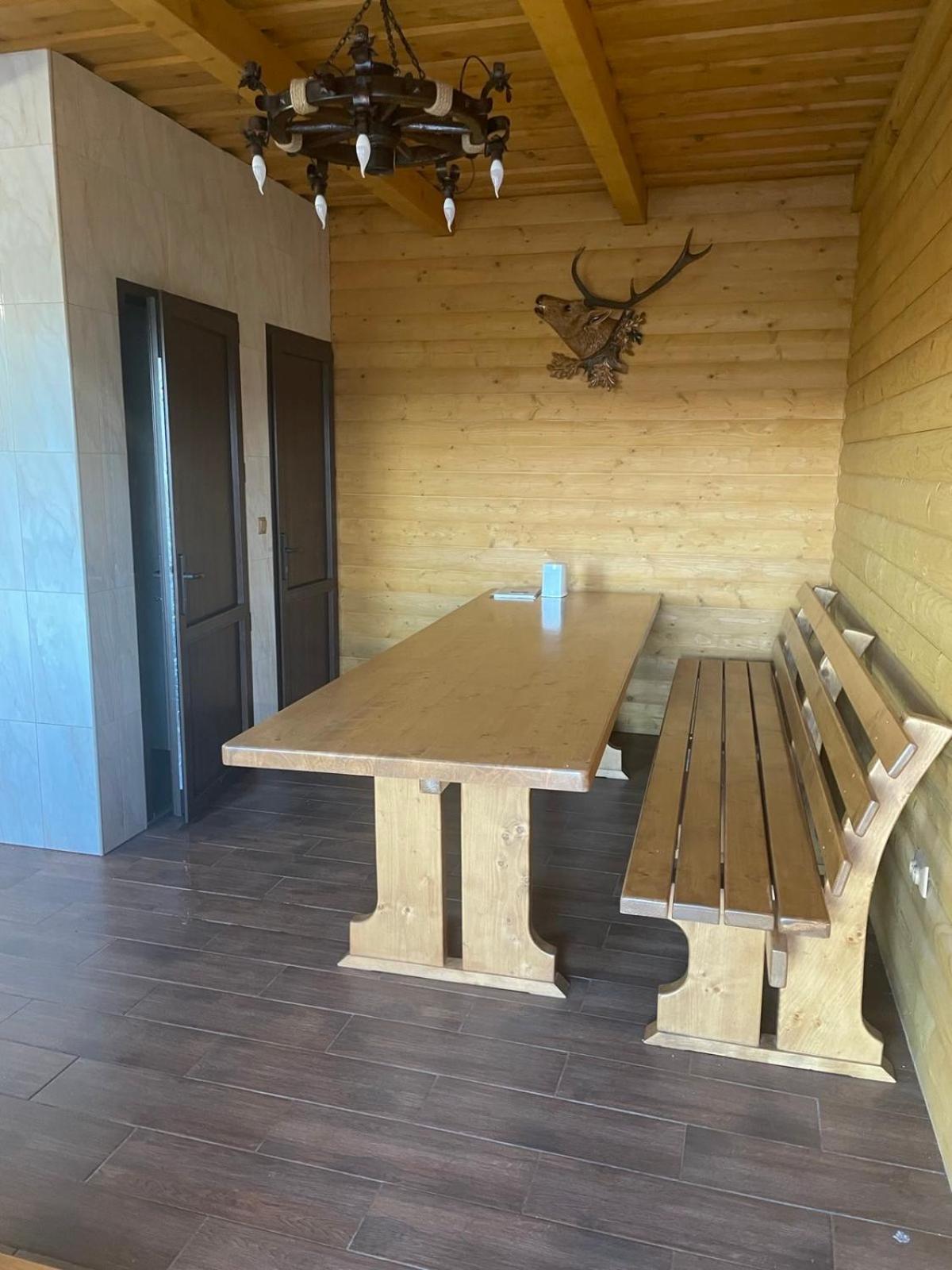 New Continent Hotel Bushtyno Екстериор снимка